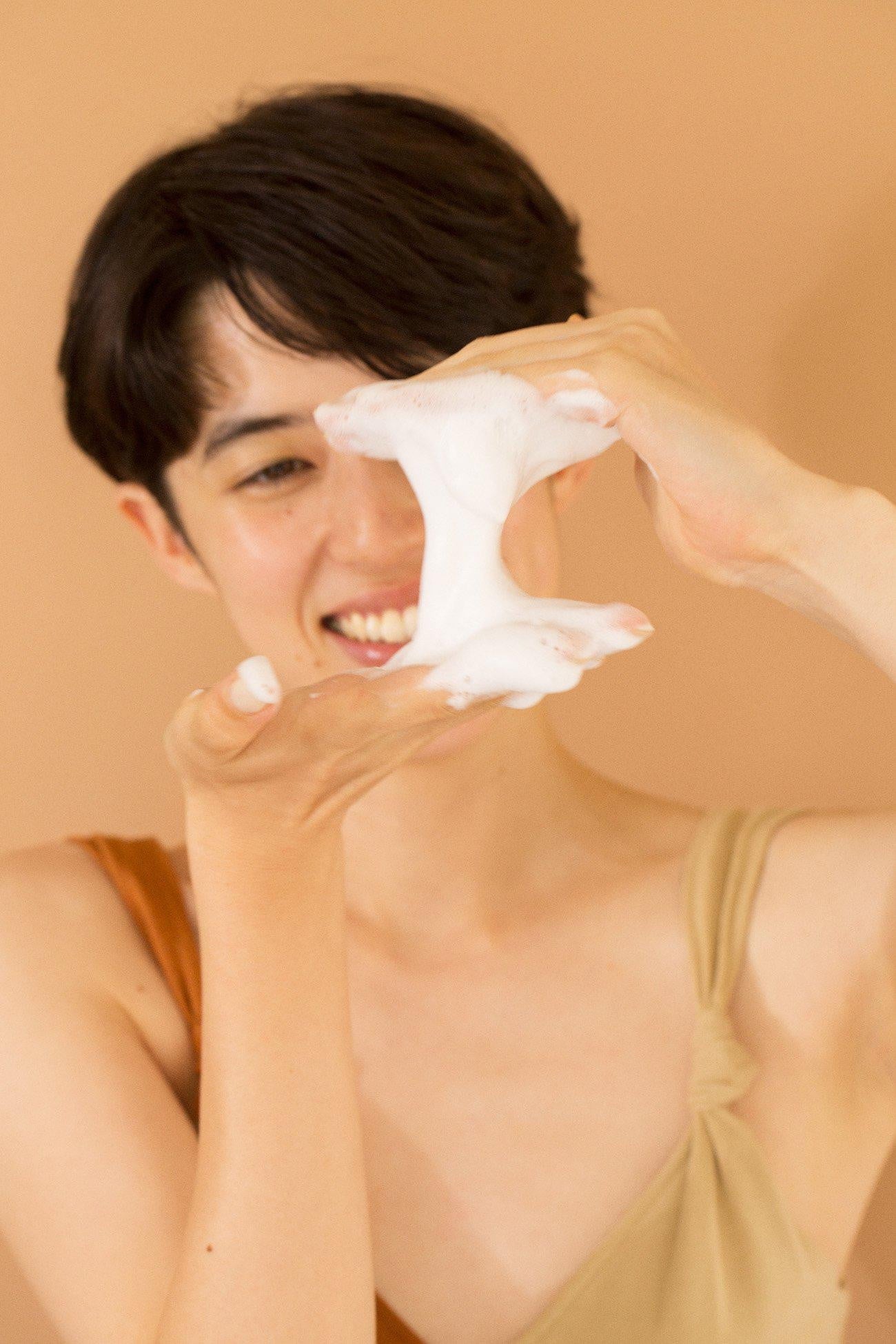 skin brightening cleanser